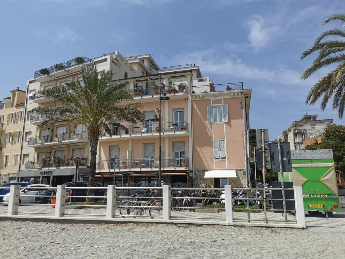 Albium Hotel Albenga Eksteriør billede