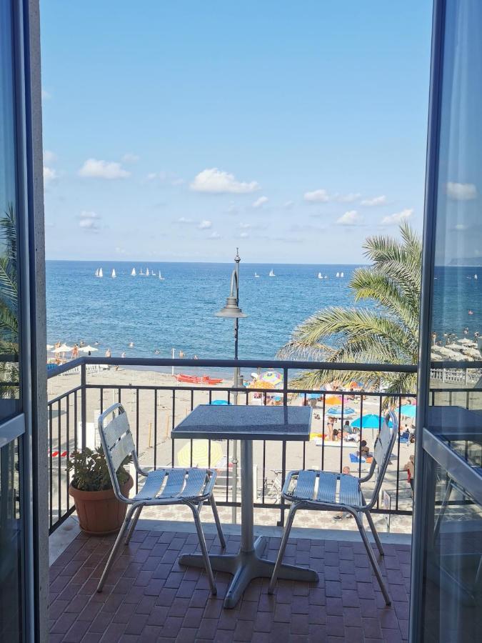 Albium Hotel Albenga Eksteriør billede