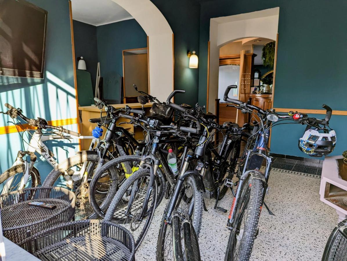 Albium Hotel Albenga Eksteriør billede