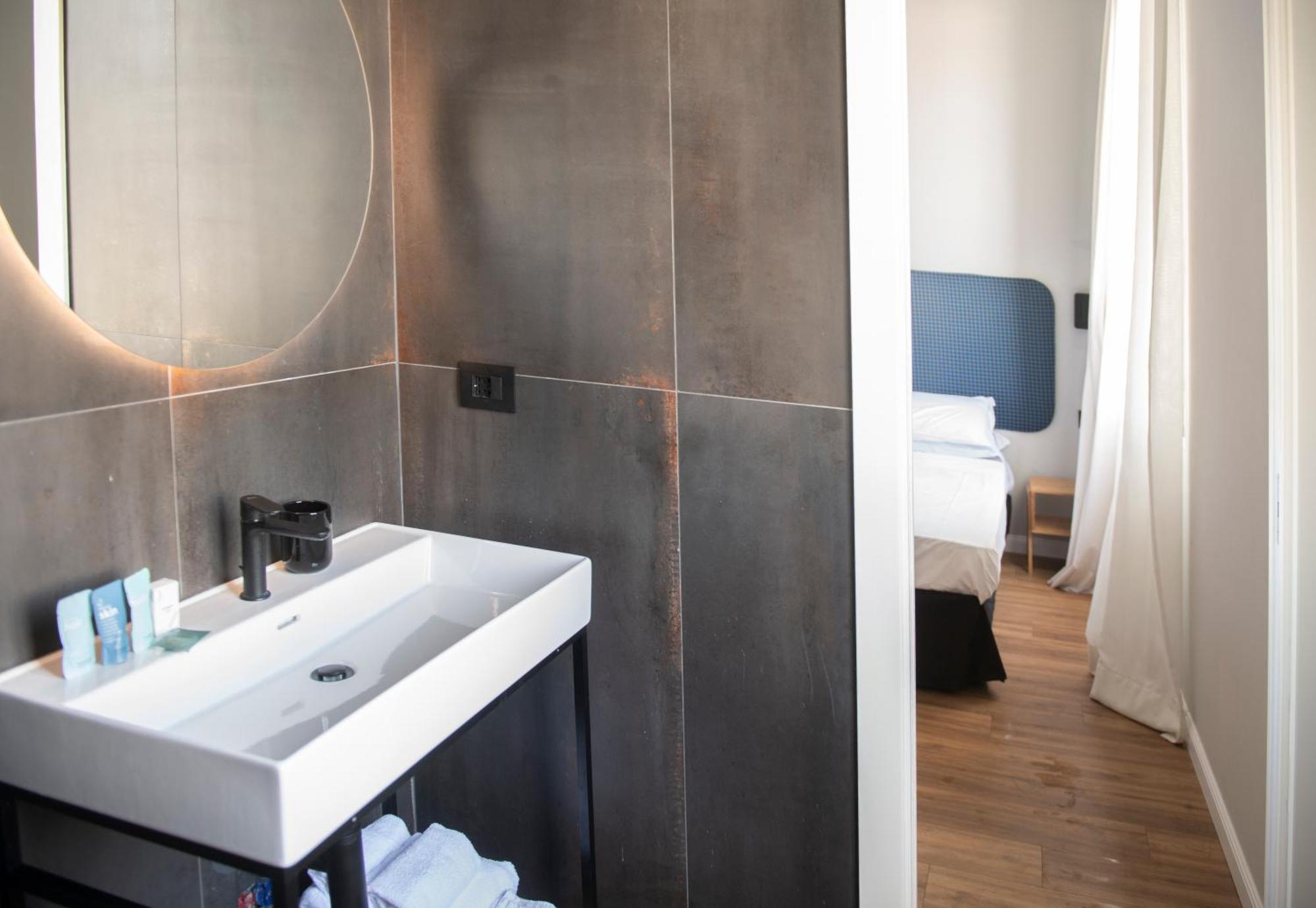 Albium Hotel Albenga Eksteriør billede